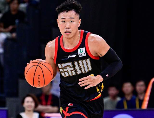leyu-17投狂砍32分5助！这才是CBA顶级得分手，郑永刚率队冲冠的杀手锏